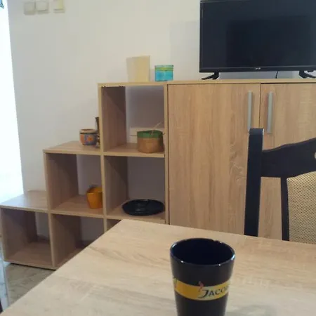 Dobrotitsa Apartmán *