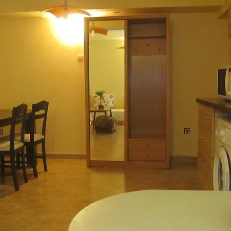 Apartament Dobrotitsa Warna