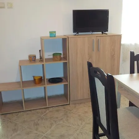 Apartament Dobrotitsa Warna